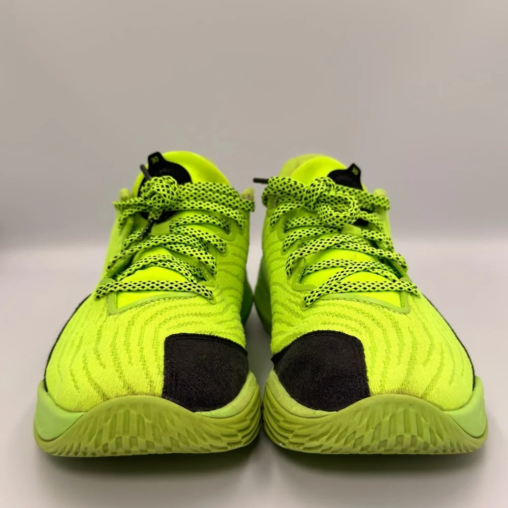 UNDER ARMOUR Curry 12 Extraterrestrial Shoes 6.5Y Hyper Green Basketball Sneaker
